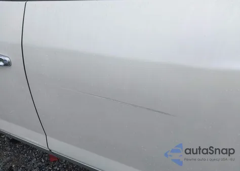 2010 Buick Enclave 1Xl z USA, uszkodzony, nr VIN 5GALRBED9AJ114487